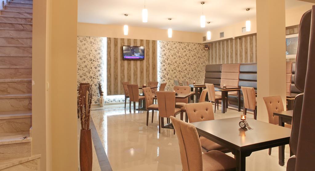 Garni Hotel Tema Nova Čačak Exterior foto